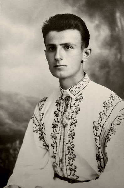 ioan-ianolide-elev-la-liceu-1939